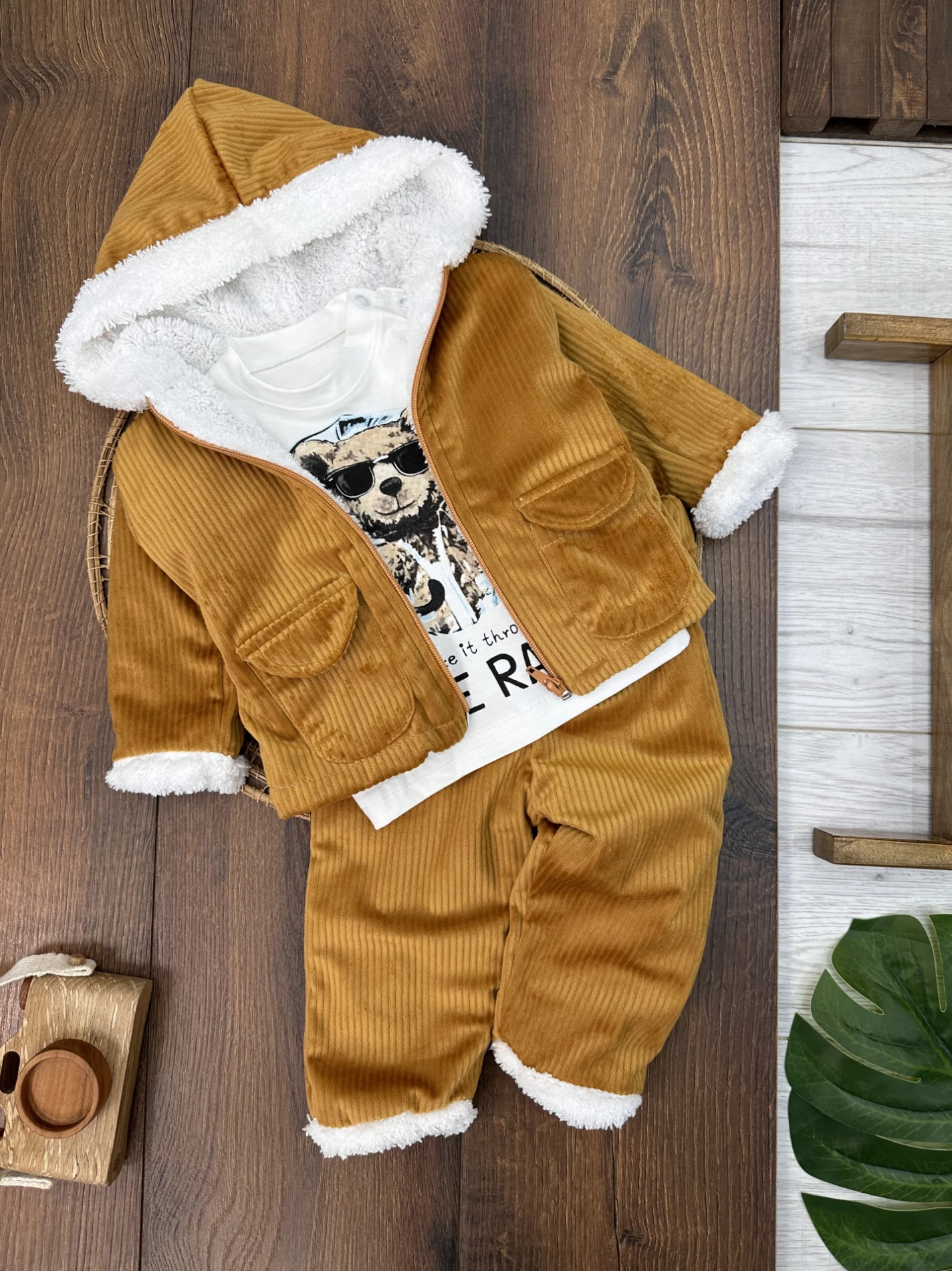 Kadifeİçi Wellsoft Kürklü Badili 3lü Erkek Bebek Takım - HARDAL