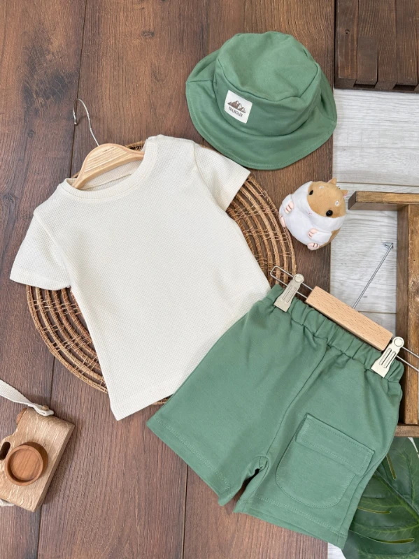 Oversize Geniş Kalıp Safari Şapkalı Cep Detaylı Omuzdan Çıtçıtlı Waffle Tshirt Yazlık Erkek Bebek Takım