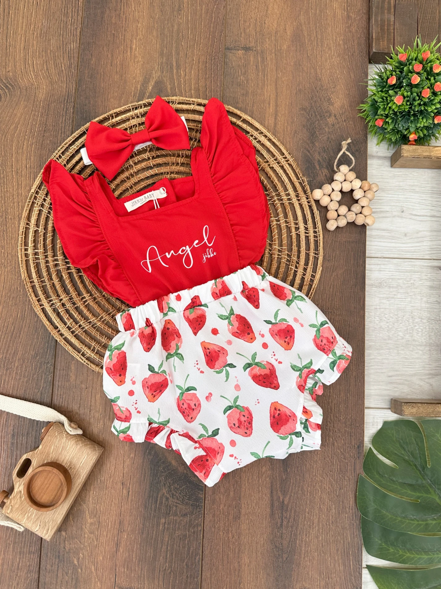 Meyveler Desenli Bandanalı Alttan Çıtçıtlı Romper Kız Bebek Takım - KIRMIZI