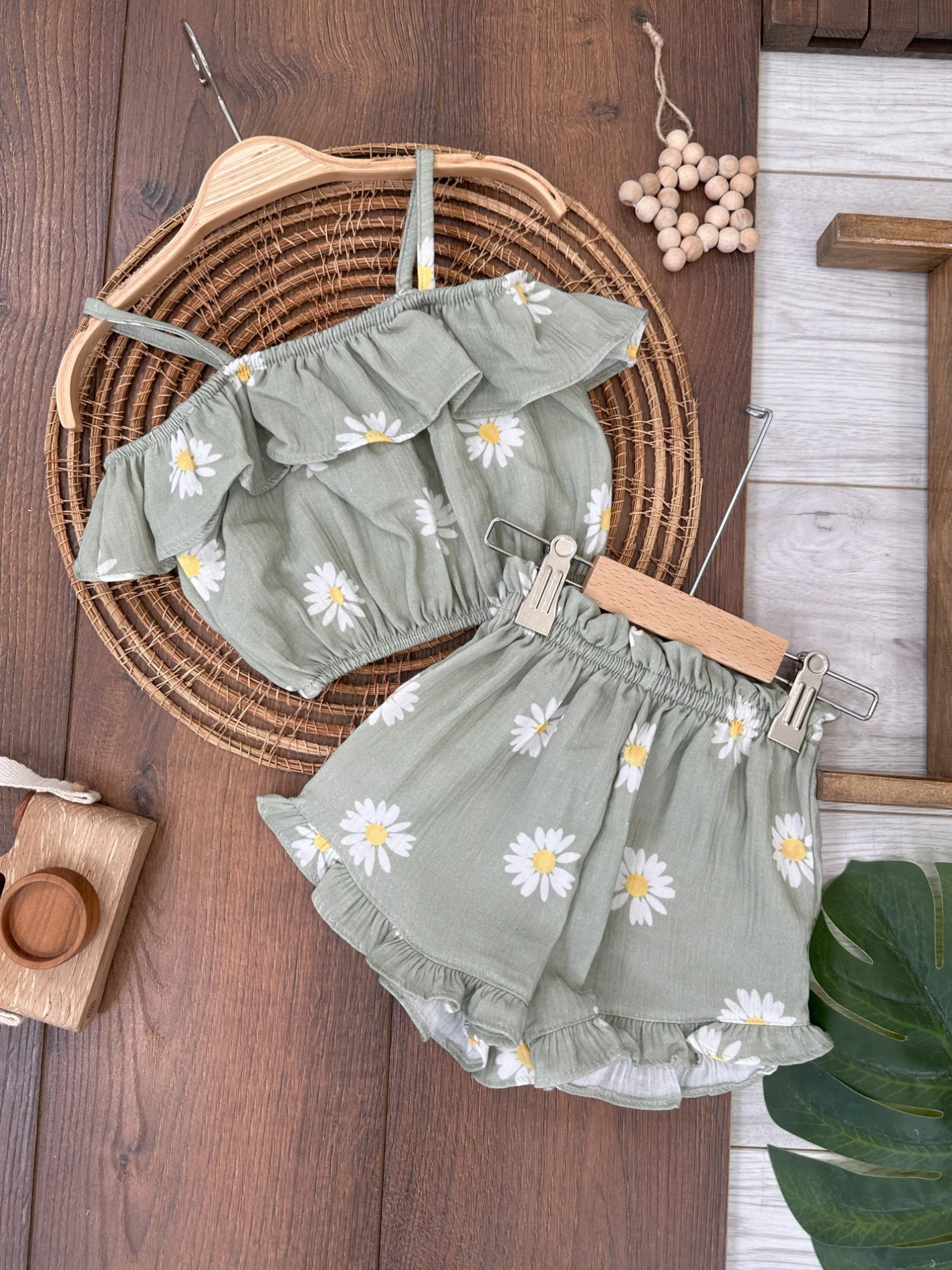 Müslin Papatya Desen İp Askılı Fırfırlı Yazlık Çocuk Takım - YEŞİL