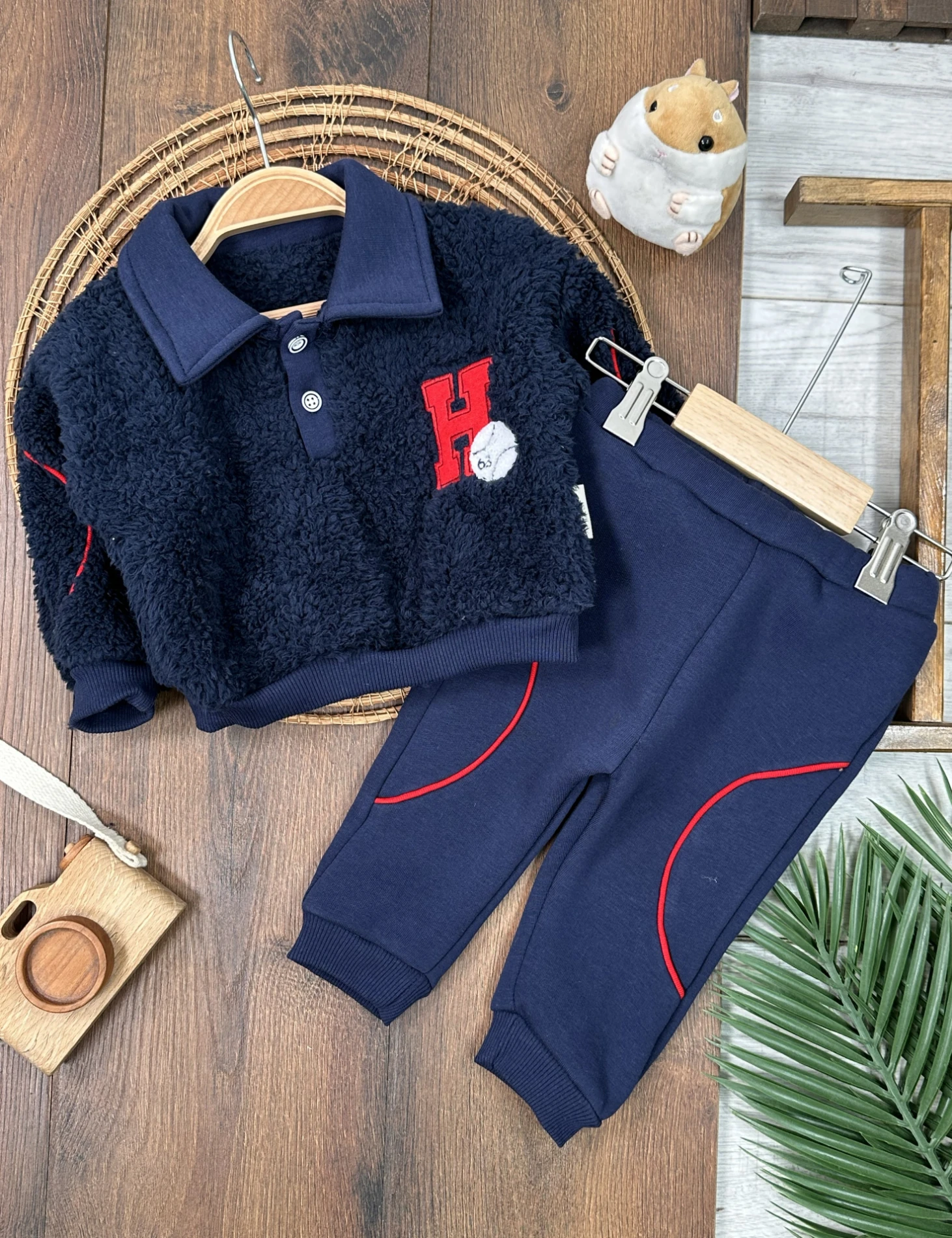 Peluş Polo Yaka Sweatshirt  3 İplik İçi Şardonlu Pantolon Kışlık Erkek Bebek Takım