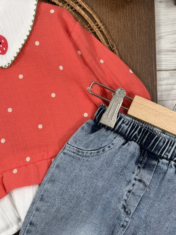Müslin Çilek Nakışlı Bebe Yaka Sweatshirt Likralı Kot Pantolon Kız Bebek Takım