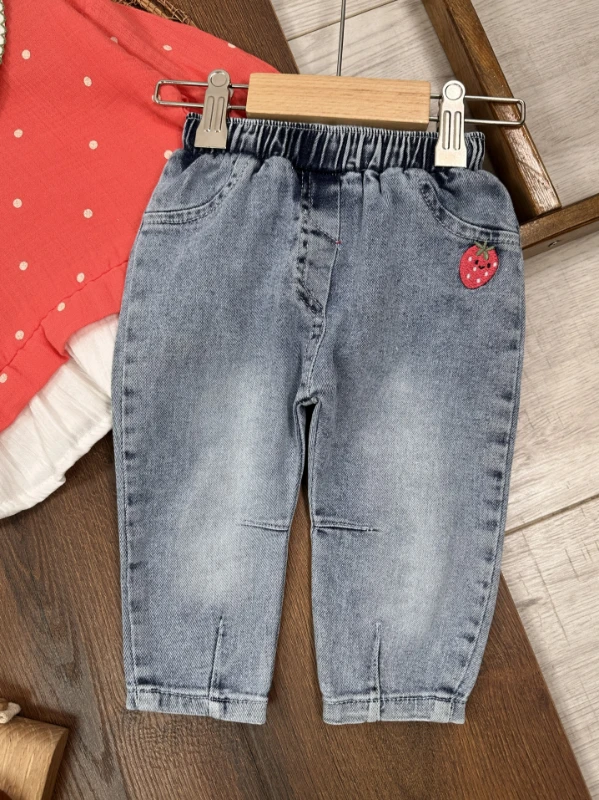 Müslin Çilek Nakışlı Bebe Yaka Sweatshirt Likralı Kot Pantolon Kız Bebek Takım