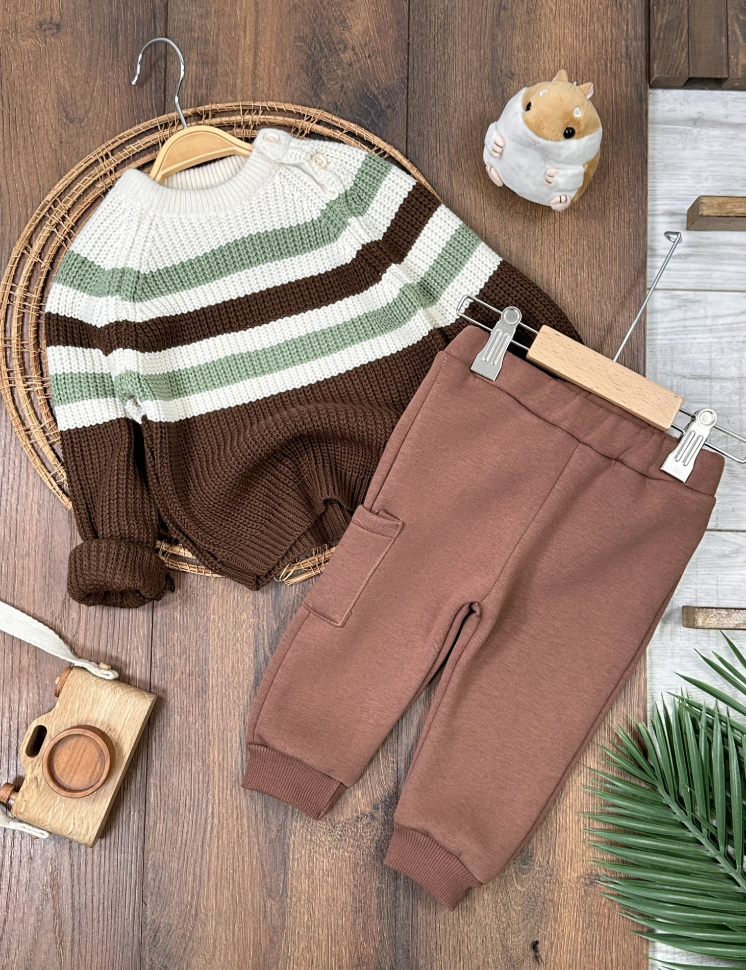 Oversize Triko Kazak Omuzdan Düğmeli 3 İplik İçi Şardonlu Pantolon Kışlık Erkek Bebek Takım