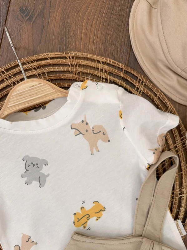 Sevimli Köpek Baskılı Safari Şapkalı Alttan Çıtçıtlı Badili Salopet Yazlık Erkek Bebek Takım