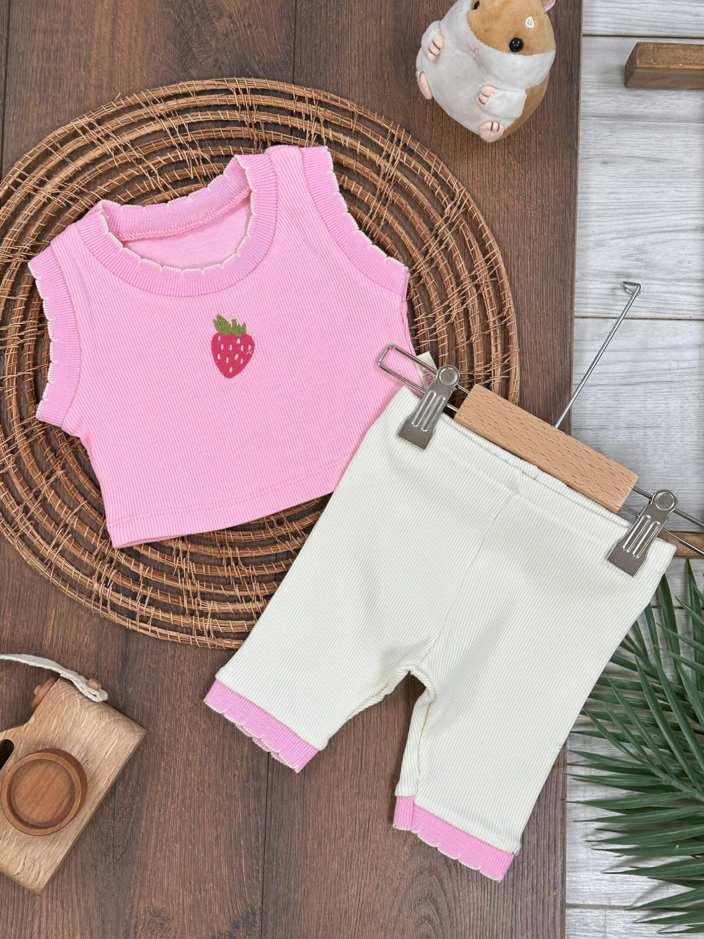 Meyveler Nakışlı Esnek Kaşkorse Yazlık Kız Bebek Takım - PEMBE