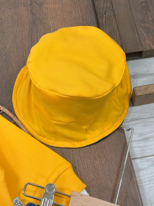 Likralı Kot Pantolon Çift Taraflı Şapka NakışlıSweatshirt 3lü Erkek Bebek/Çocuk Takım