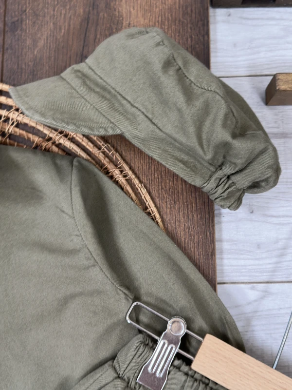 Bohemian Gabardin Şapkalı Geniş Kesim Pantolon Düğmeli Likralı Oversize Mevsimlik 3lü Erkek Bebek/Çocuk Takım - HAKİ YEŞİL