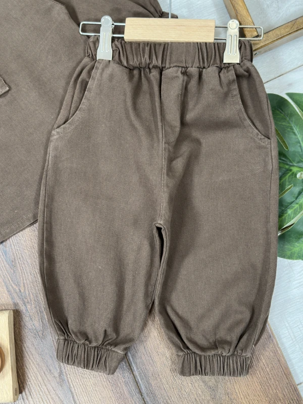Bohemian Gabardin Şapkalı Geniş Kesim Pantolon Düğmeli Likralı Oversize Mevsimlik 3lü Erkek Bebek/Çocuk Takım - KAHVE