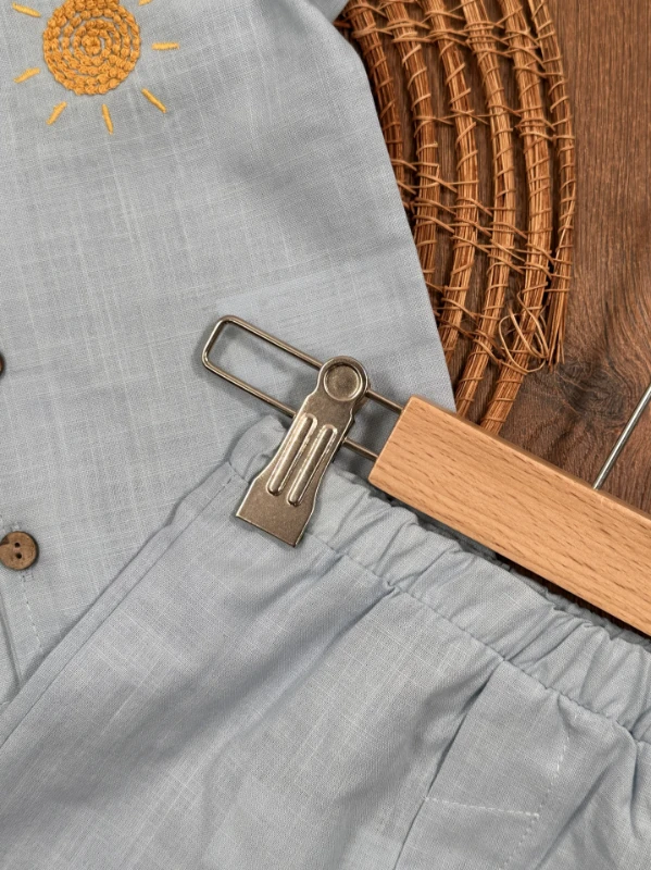 Keten Güneş Nakışlı Önden Düğmeli Yazlık Erkek Bebek Takım - KİREMİT