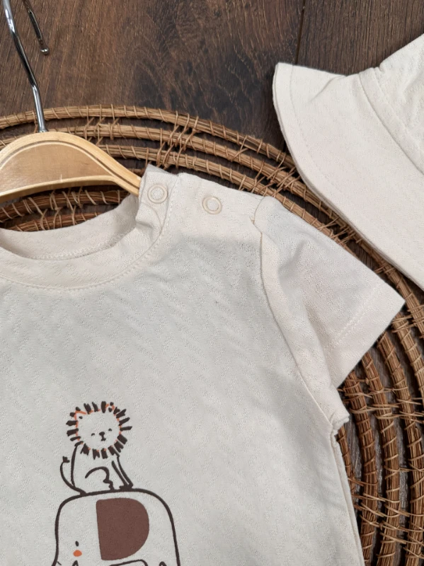 SafariBaskılı Şapkalı Omuzdan Çıtçıtlı Yazlık Erkek Bebek Takım - MAVİ