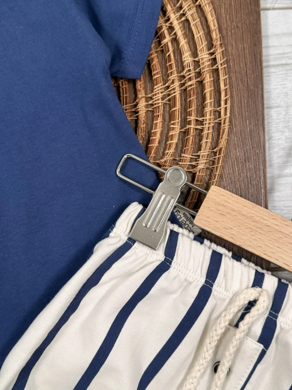 Çizgili Düğme Detaylı Omuzdan Çıtçıtlı Yazlık Erkek Bebek Takım - LACİVERT