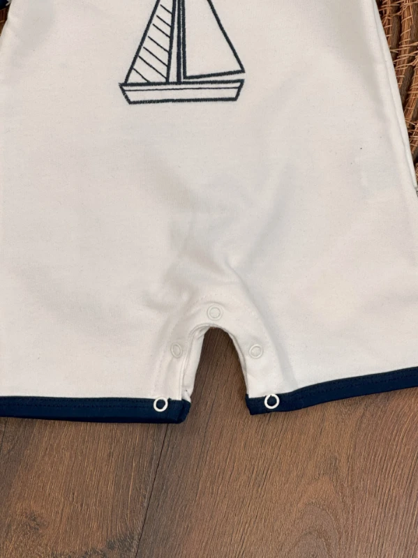 Yelken Nakışlı Şapkalı Çıtçıtlı Yazlık Erkek Bebek Tulum - LACİVERT