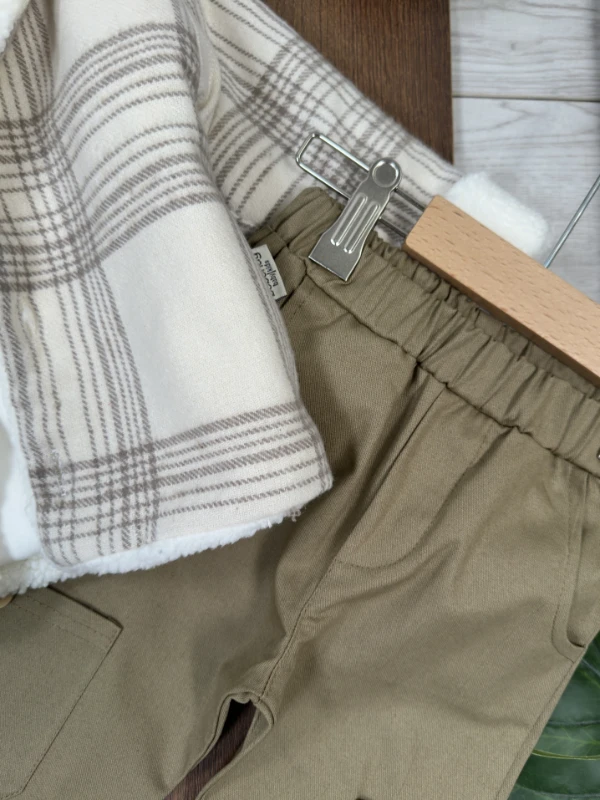 Montlu Takım Oduncu İçi Kürklü Ayıcık Baskılı Badi Likralı Gabardin Pantolon 3lü Kışlık Erkek Bebek/Çocuk Takım - SÜTLÜ KAHVE