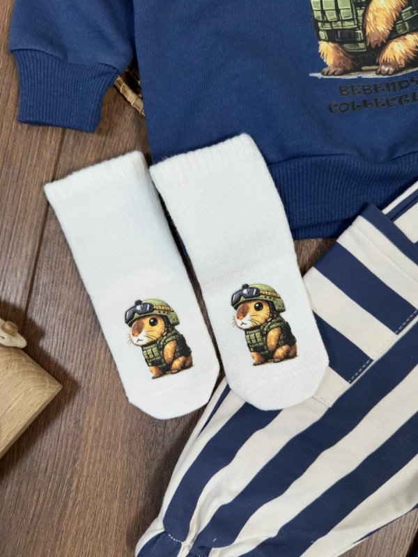 Çizgili Pantolon Capybara Baskılı Sweatshirt Çoraplı Bereli Mevsimlik 4lü Erkek Bebek/Çocuk Takım - LACİVERT