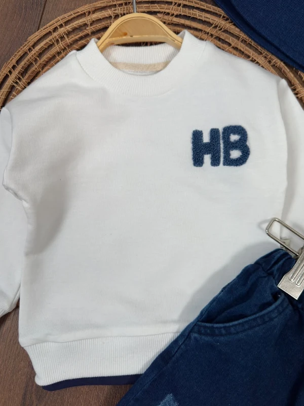 Likralı Kot Pantolon Çift Taraflı Şapka NakışlıSweatshirt 3lü Erkek Bebek/Çocuk Takım - BEYAZ