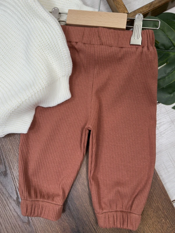 Triko Kazak Çam ve Geyik Nakışlı Kaşkorse Pantolon Triko Bere Oversize 3lü Unisex Bebek/Çocuk Takım - KAHVE